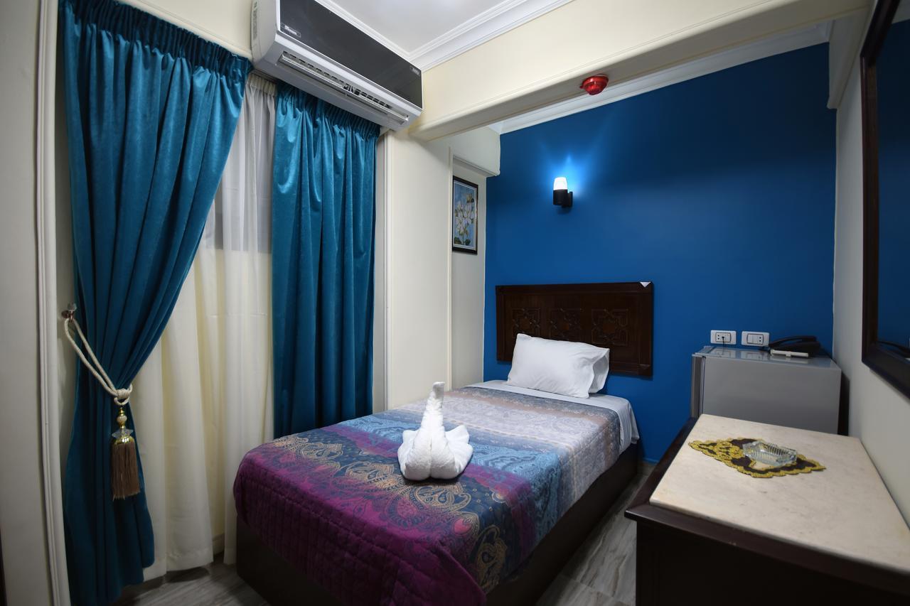Amin Hotel Il Il Cairo Esterno foto